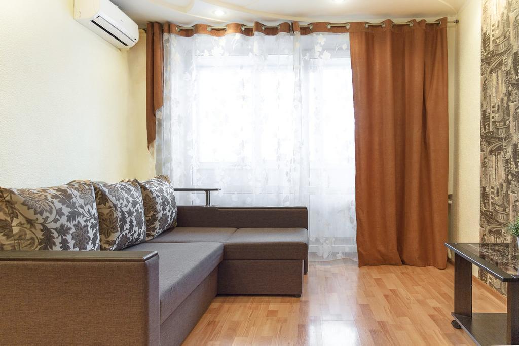 Luxury 3 Rooms Apartments In Center By Green House Poltava Exteriör bild